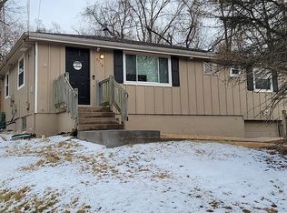 3719 N Cherry St, Kansas City, MO 64116