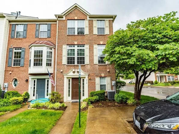 5819 Pearson Ln, Alexandria, VA 22304