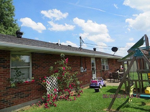 2nd image of 91 Lafayette Ln