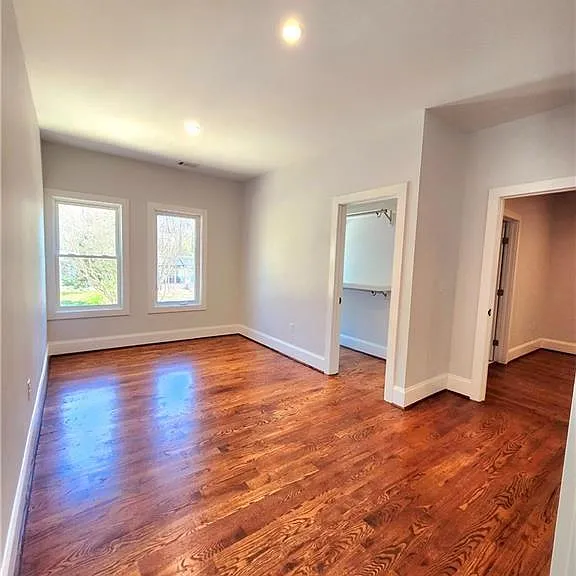 1112 Shepherds Ln — Photo 33