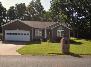 115 W Park Dr, Rockwell, NC 28138