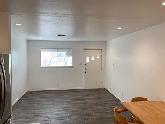 Family room. New porcelain
 tile 2018