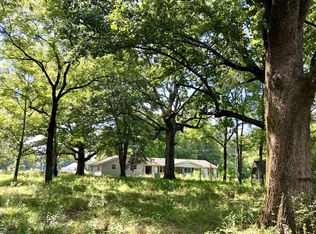 286 Beartown Rd, Loretto, TN 38469