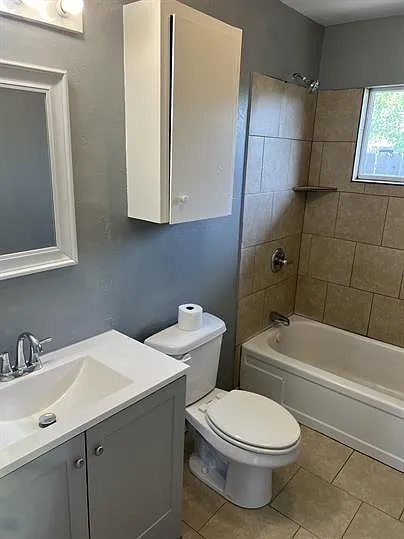 1222 S 73rd East Ave #1