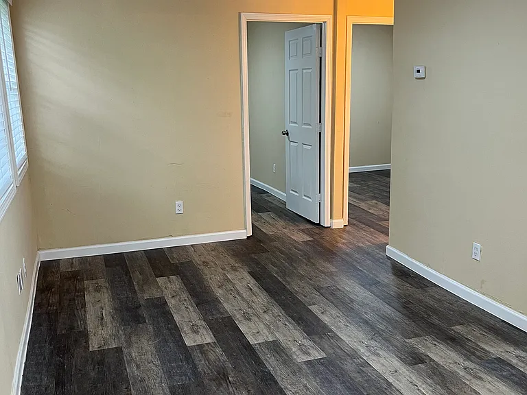 703 Lloyd St #2 — Photo 10