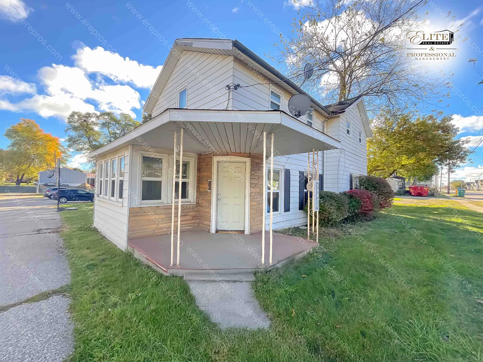 1 bed, 700 sqft, $700 — Photo 1
