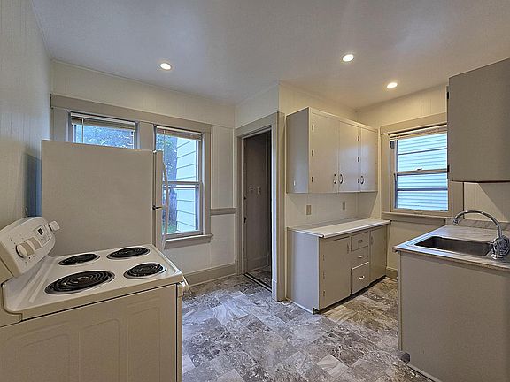 2nd image of 3726 W Dorothy PLACE #3726A