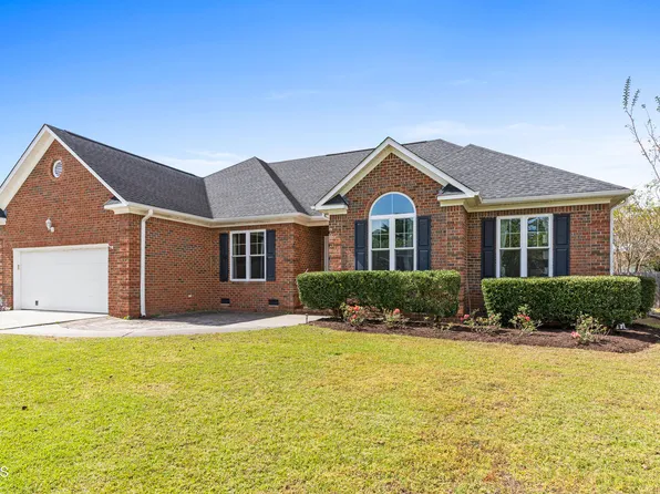 710 Fairlie Court, Wilmington, NC 28412