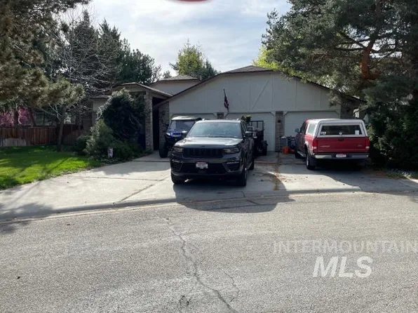 2438 S Nantucket Way, Boise, ID 83706