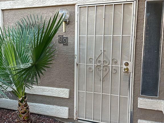3rd image of 7040 W Olive Ave