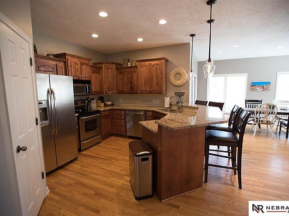 5th image of 3313 Piney Creek Dr