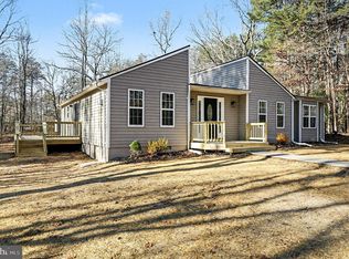 8610 Flippo Dr, Fredericksburg, VA 22408