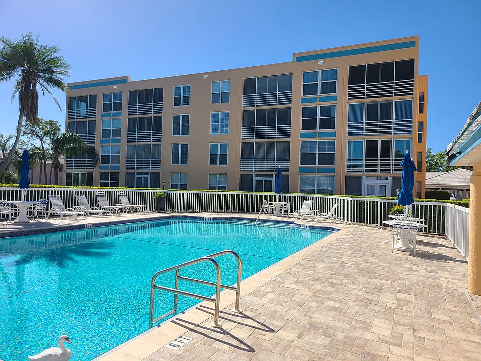 Walk out your lanai to the pool!! First floor unit.