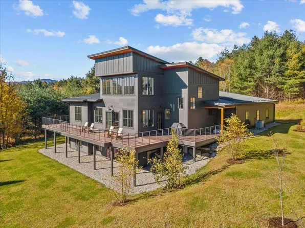 470 Sinclair Drive, Stowe, VT 05672