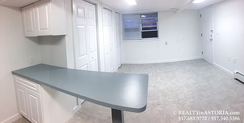 Rented by Alexiou Realty | media 6