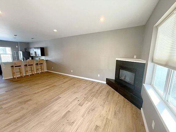 2nd image of 412 Enterprise Blvd #29