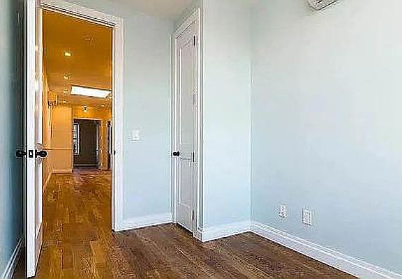 5th image of 331 Melrose St #2A