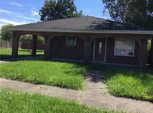 2203 Creely Dr, Chalmette, LA 70043