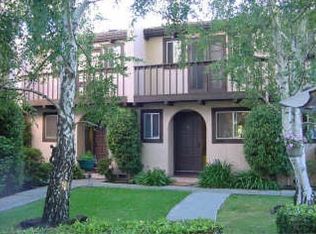 413 Oak Ave #413, Redwood City, CA 94061