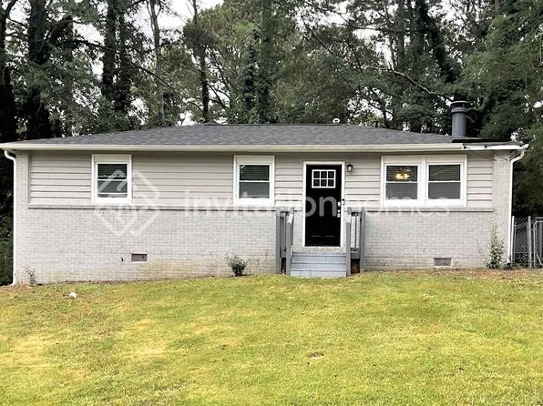 353 Simca St SE