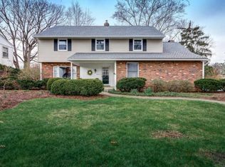 3629 Romnay Rd, Columbus, OH 43220