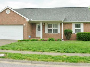 4077 Hedgewood Ct, Newburgh, IN 47630