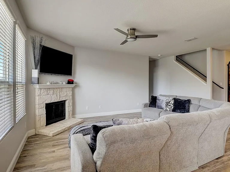 3105 Walker Creek Dr — Photo 10