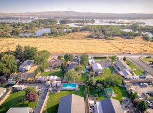 487 Hanson Loop, Burbank, WA 99323