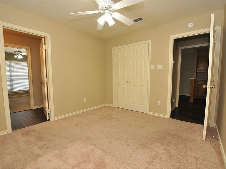 2323 Trace Mdws — Photo 10
