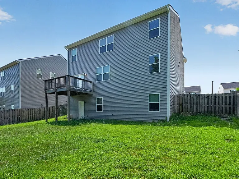 446 Furlough Dr — Photo 26