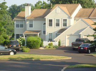1714 Fredendall Cir, Southampton, PA