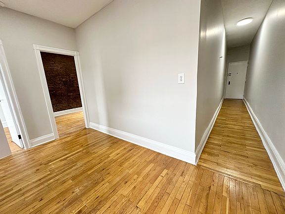 4th image of 647 4th Ave APT 12A