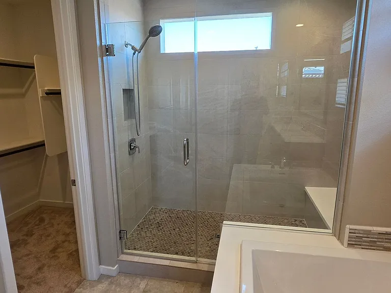 16208 Camden Cir — Photo 41