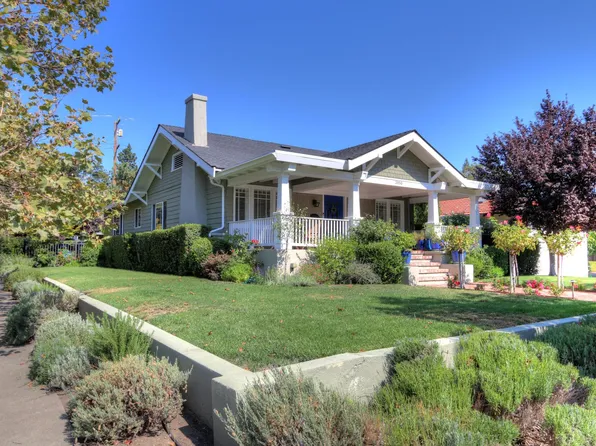 2050 Brewster Ave, Redwood City, CA 94062