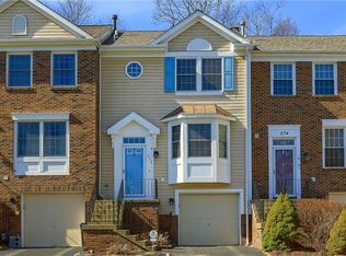 272 Clearbrook Ct, Cranberry Township, PA 16066