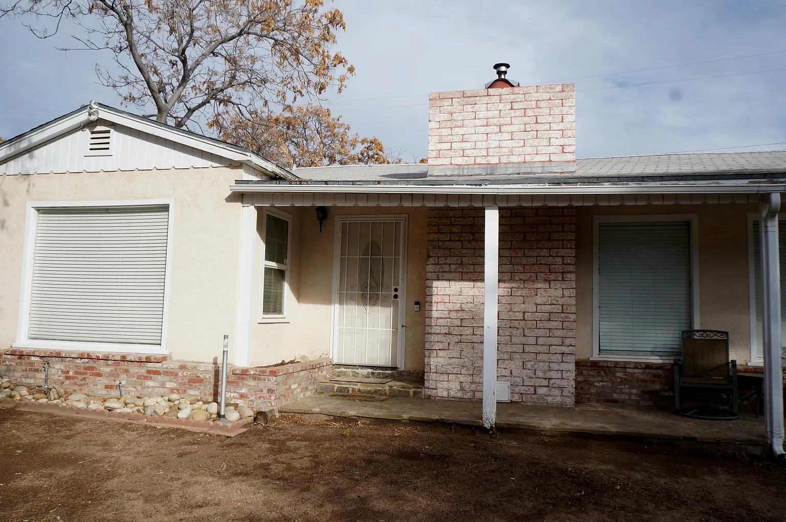 455 Panorama Dr photo 1