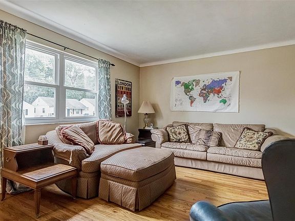 5th image of 6821 Dale Ave