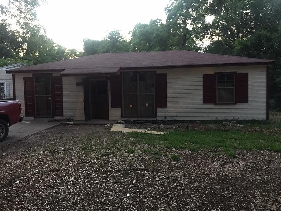 2nd image of 3414 Pleasant Dr