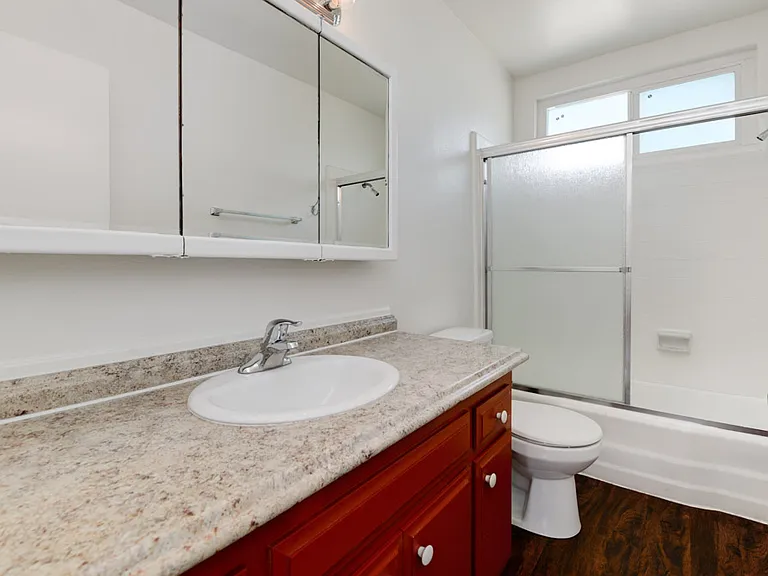617 Truly Ter — Photo 13