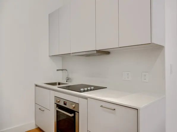 288 Clinton Avenue image 1 of 6