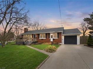 40 Nickerson Ave, Saint Catharines, ON L2N3M4
