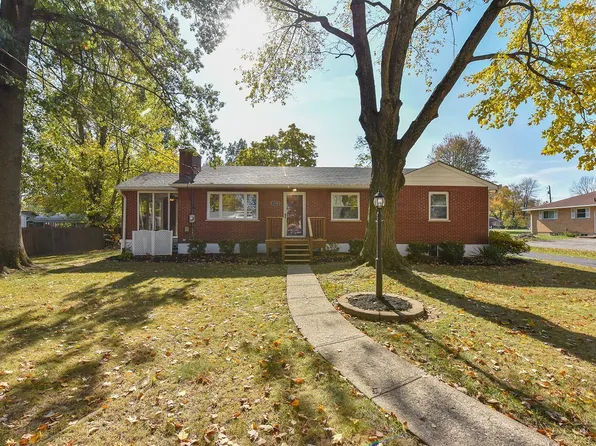 1195 Sycamore Ln, Amelia, OH 45102