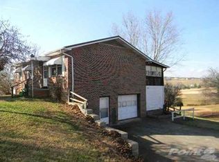 1220 Faith Ln, Dandridge, TN 37725