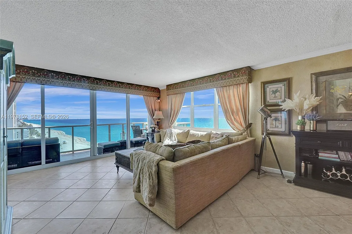 Building Photo - 2501 S Ocean Dr #1510