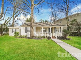 2801 Attaberry Dr, Charlotte, NC 28205