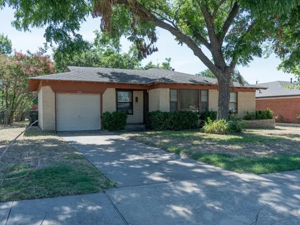1908 Old Gate Ln, Garland, TX 75042