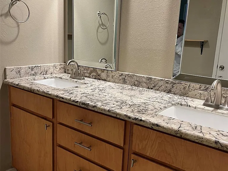 29022 Cherrywood Ln — Photo 11