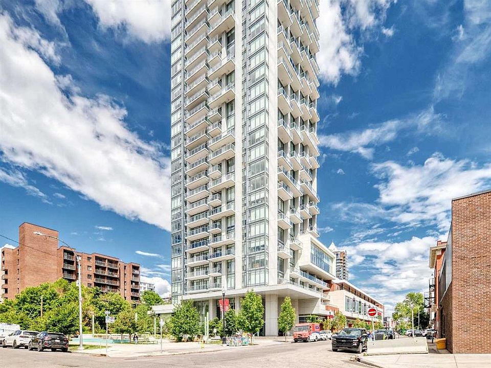 1st image of 930 S 16th Ave SW #3104