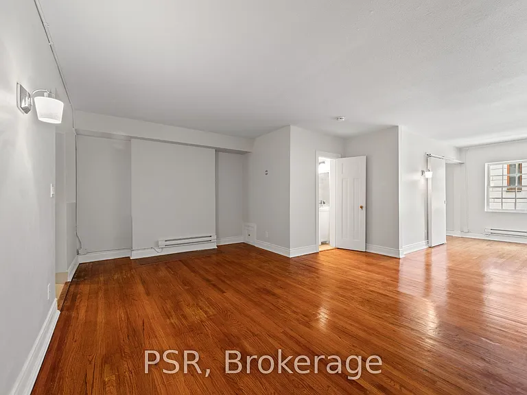 8 Saint Thomas St #45 — Photo 2