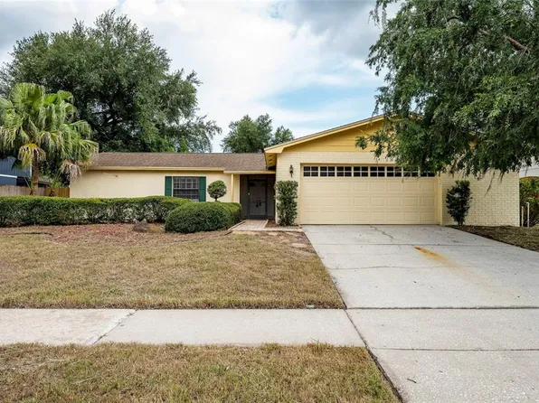4702 Southbreeze Dr, Tampa, FL 33624
